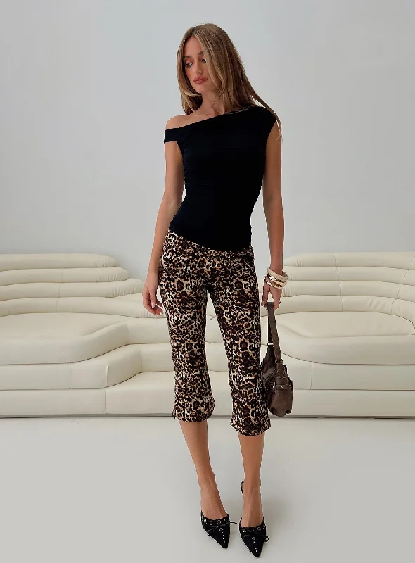 Elegant Women's Evening Garments Firecracker Capri Pants Leopard