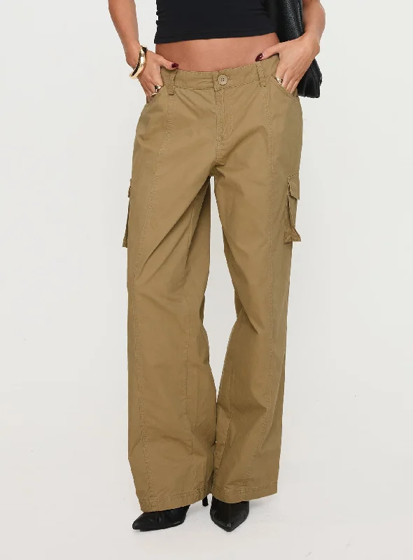 Women's Plus-Size Attire Major General Cargo Pant Taupe