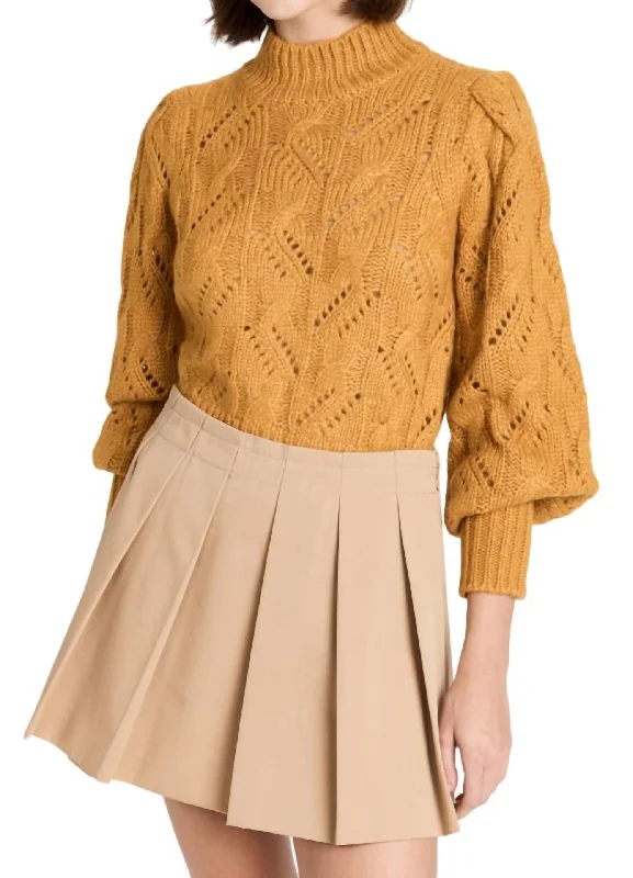 Women's Chic Outerwear Outfit Wilden Sweater In Gold