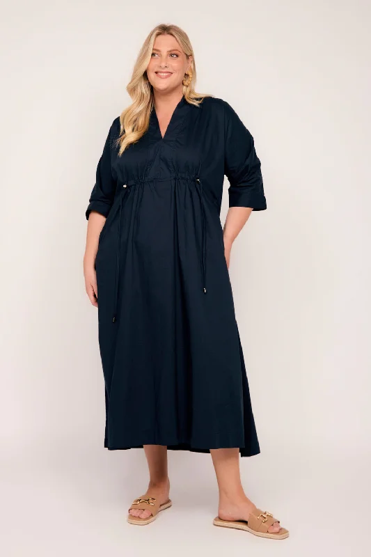 Women's Outdoor Activity Garments Finley Poplin Kaftan Dress in Navy