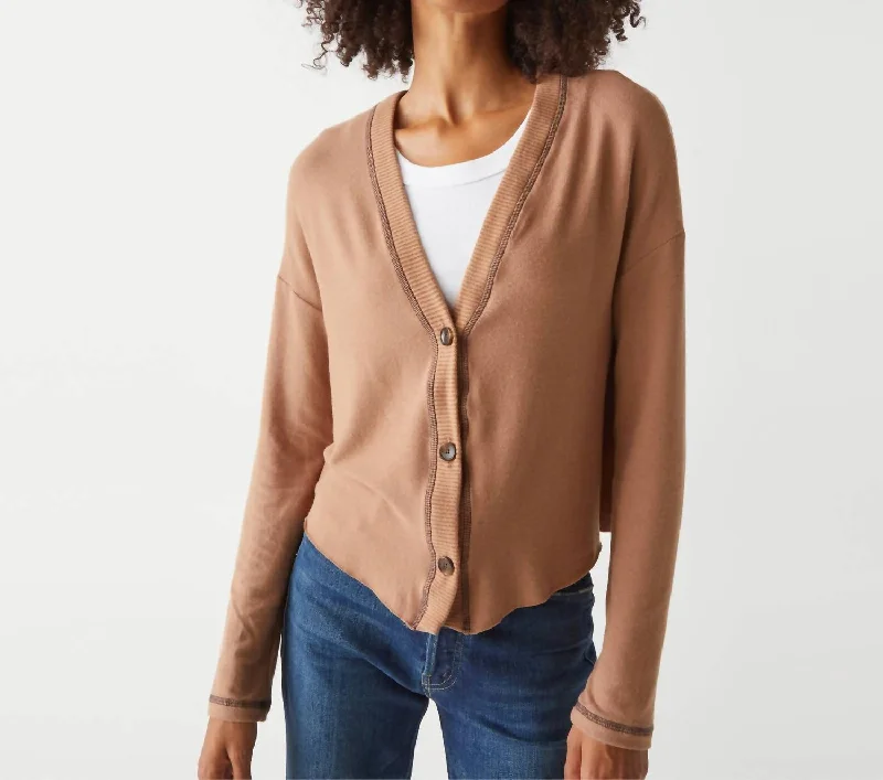 Women's Trendy Attire Noah Relaxed Deep V-Neck Cardigan In Camel/java