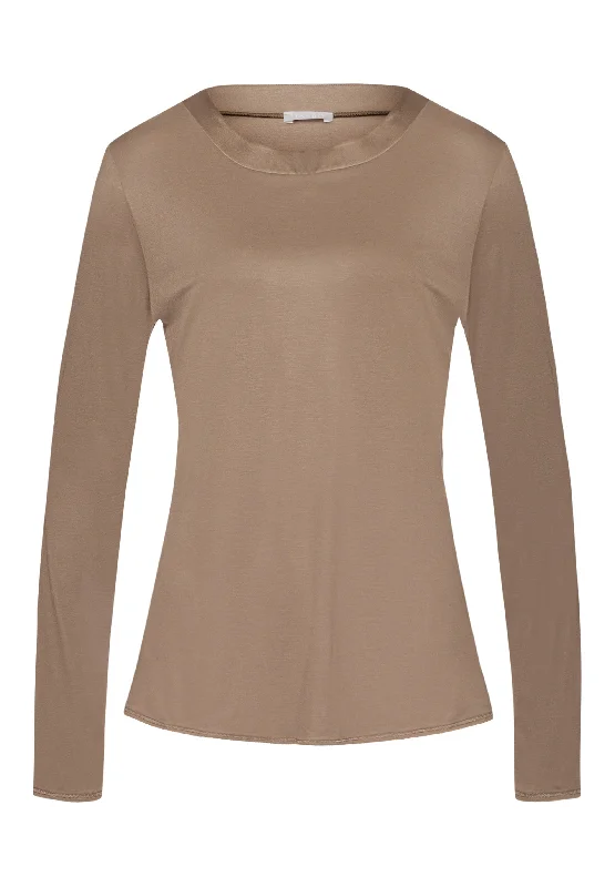 Women's Plus-Size Outfit Grand Central TENCEL™ and Silk Trim Relaxed Top | Taupe 77381-2847