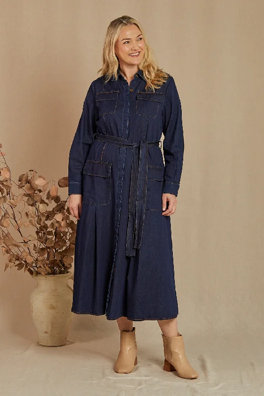 Women's Work Outfit For The Office River Chambray Pocket Dress in Dark Wash