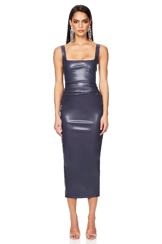 Women's High-Fashion Attire Off Duty Midi