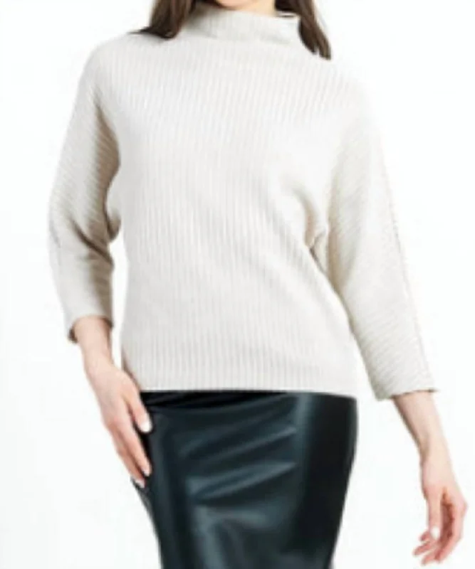 Women's Trendy Outfit Ribbed Funnel Neck Sweater In White