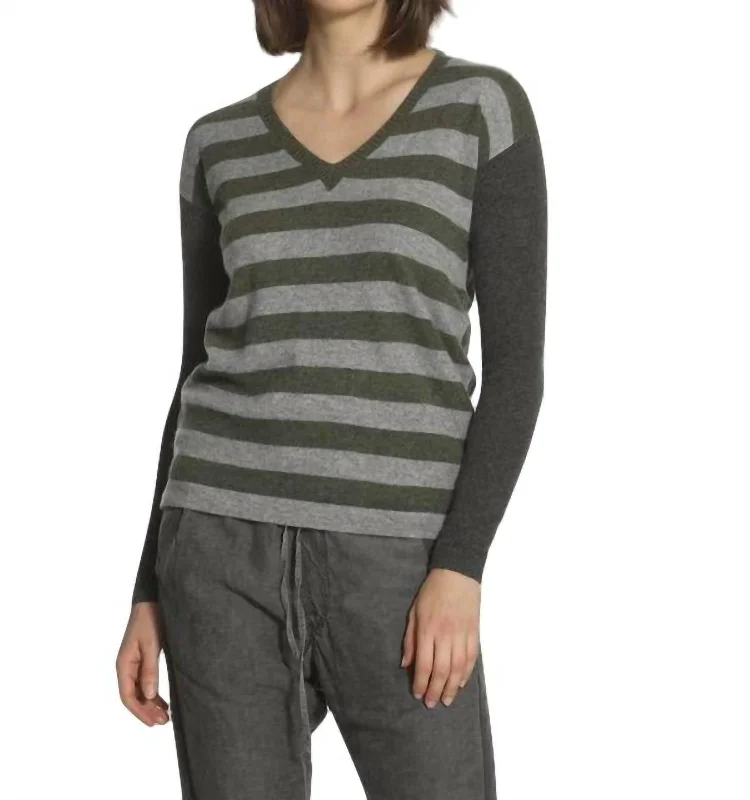 Women's Romantic Outfit Luxe Stripe V-Neck Pullover In Grey/army/charcoal