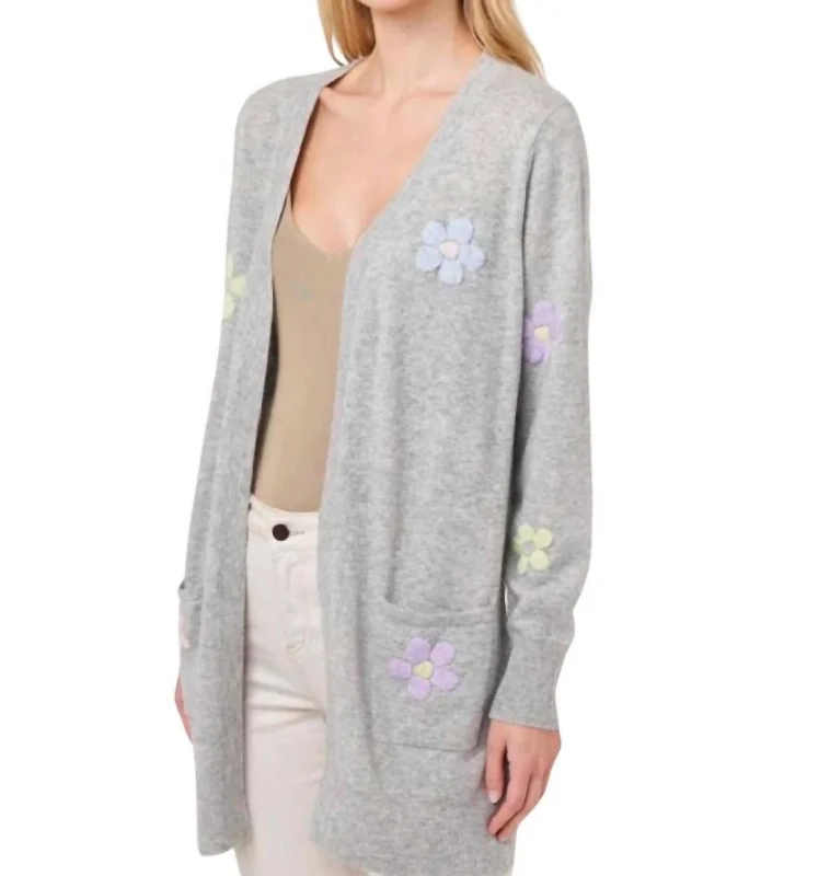 Women's Vacation Outfit Set Polly Floral Cardigan In Grey/soft Lilac