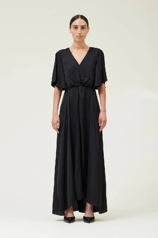 Comfortable Outfit For Women Peek of elegance maxi