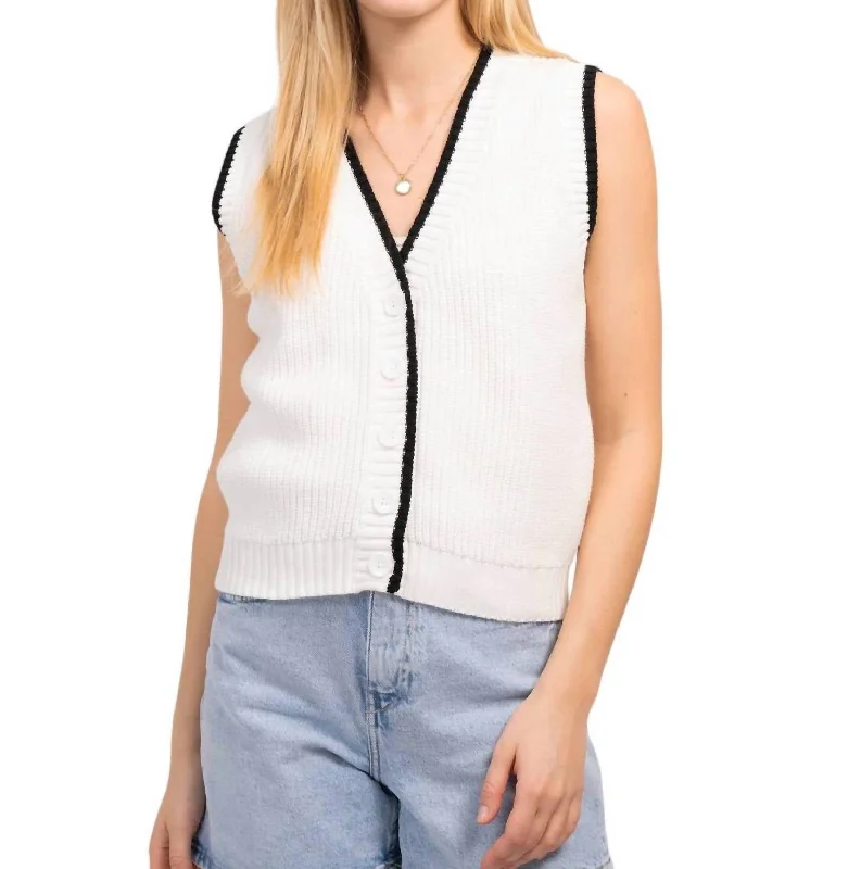 Women's Stylish Professional Garments Lucy Sweater Vest In White