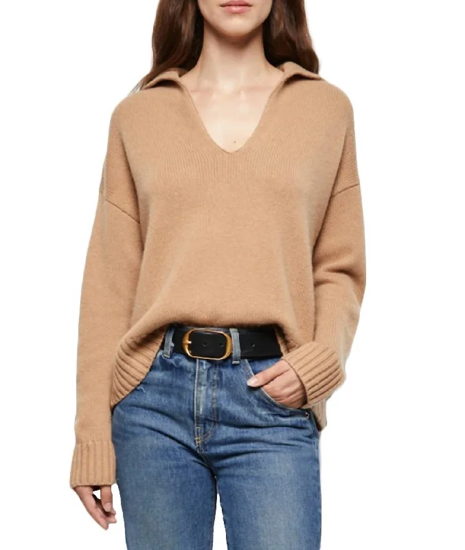 Women's Elegant Evening Outfit Julie Cashmere Sweater In Camel