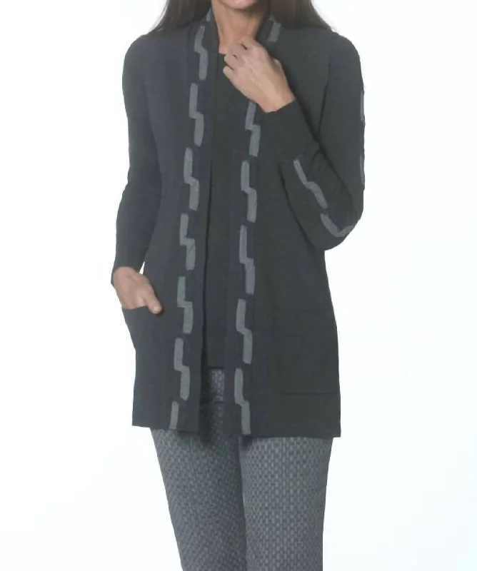 Women's Outfit Cabled Front Vest In Charcoal