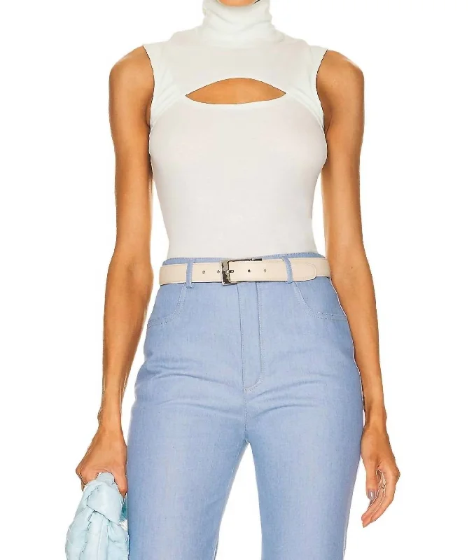 Women's Evening Outfit Sleevless Cutout Turtleneck Top In Mint