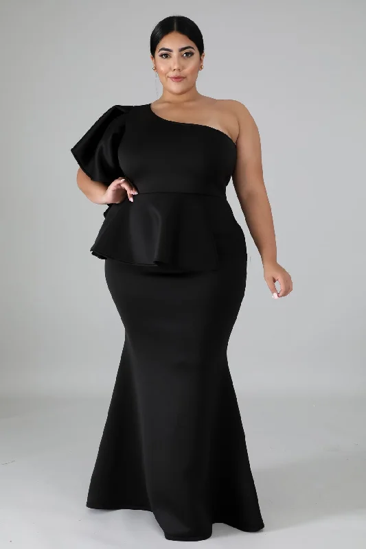 Women's Trendy Attire Black Denise Peplum Gown