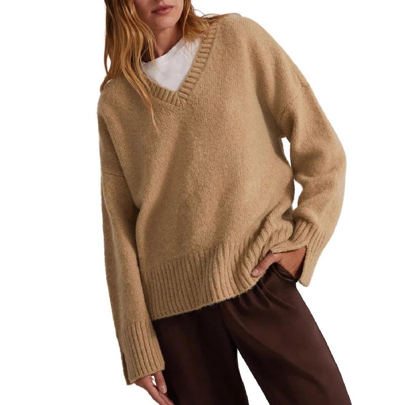 Women's Activewear Outfit The William Sweater In Almond