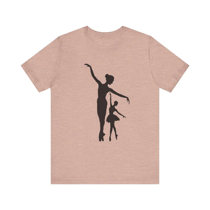 Women's Weekend Outfit Dancing Girls T-Shirt