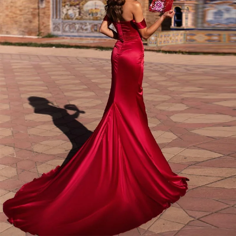 Women's High-Fashion Garments Red Satin Side Slit Dress